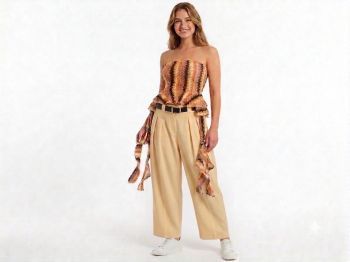 Strapless top με βολάν 